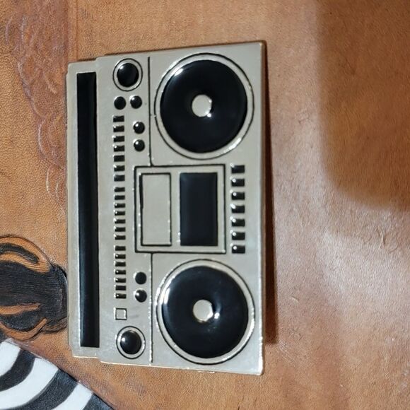 Made in USA Retro Boom Box Belt Buckle - Picture 5 of 5